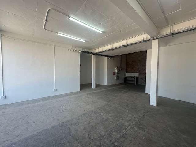 To Let commercial Property for Rent in Diep River Western Cape